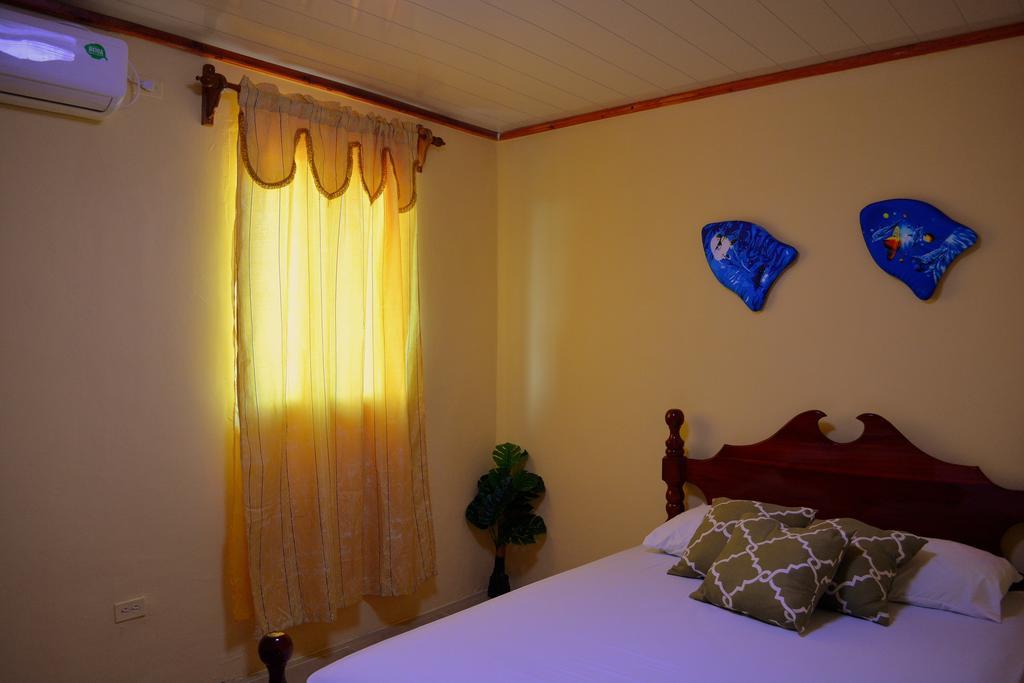 Bocas Reef Hotel Bocas Town Luaran gambar